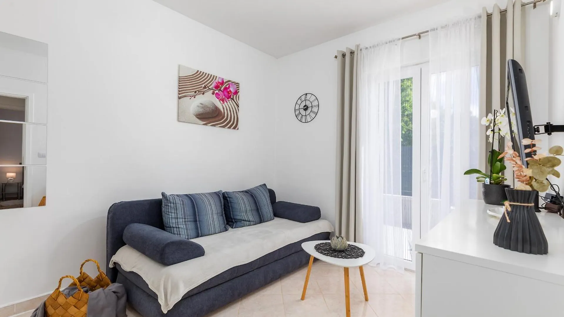 Apartman Sunny Lena Pula 0*,  Croácia